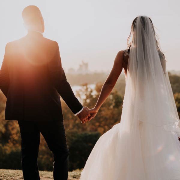 ২০০১ সালে চেরিল এবং তাঁর চার সন্তানের জন্য ভিডালিয়াতে একটি বাড়ি কিনে নেন গ্রাহাম। তিন বছর পর, গ্রাহাম হিলটন হেডের হারগ্রে কমিউনিকেশনের প্ল্যান্ট ম্যানেজার হিসেবে চাকরি থেকে অবসর নেওয়ার পর ২০০৪ সালে এই যুগলের বিয়ে হয়।