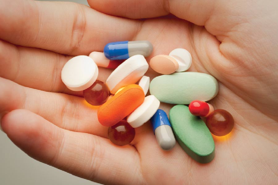 ২০০৮ সালে বিহার এই সংস্থা তৈরি এরিথ্রোমাইসিন স্টিয়ারেট ১২৫ মিলিগ্রাম সিরাপের উপর নিষেধাজ্ঞা জারি করে। সিরাপের মান নিয়ে অভিযোগ তোলে রাজ্য।