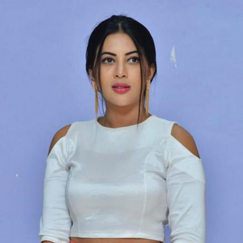 ২০২০ সালে সহরের ভোজপুরি ছবি ‘মেহন্দি লাগা কে রাখনা ৩’ তুমুল জনপ্রিয় হয়েছিল। খেসারির সঙ্গে তাঁর রসায়ন নজর কেড়েছিল দর্শকদের। সে বছরই অ্যাকশন-ড্রামা ‘ঘাতক’-এ পবনের পাশে ছিলেন সহর।