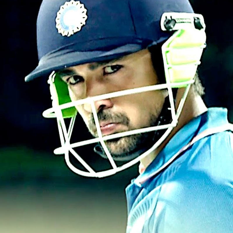 ভারতীয় ক্রিকেট দলের এক নামজাদা ক্রিকেটারের অপহরণকে কেন্দ্র করে তৈরি হয়েছিল ‘ঢিসুম’ ছবিটি। অভিনয় করেছিলেন জন আব্রাহাম, বরুণ ধাওয়ান, জ্যাকলিন ফার্নান্ডেজ এবং অক্ষয় খন্না। ক্রিকেটারের চরিত্রে অভিনয় করছিলেন শাকিব সেলিম। হিন্দি মশালা ছবির আদলে তৈরি ‘ঢিসুম’ বক্স অফিসে ফ্লপ করে। ২০১৬ সালে মুক্তি প্রাপ্ত ছবিটিতে বিনোদনের রসদ থাকলেও সাফল্য ধরা দেয়নি।