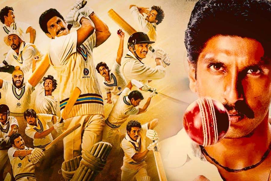 ১৯৮৩ সালে ভারতীয় ক্রিকেট দলের বিশ্বকাপ জয়ের ঘটনা নিয়ে তৈরি হয় পরিচালক কবীর খানের ছবি ‘৮৩’। চিত্র সমালোচকদের বাহবা কুড়োলেও ২০২১ সালের শীতে মুক্তি পাওয়া ছবিটি লাভের মুখ দেখেনি। এই ছবিতে ‘হরিয়ানা হ্যারিকেন’ কপিল দেবের চরিত্রে অভিনয় করে সকলের প্রশংসা পেয়েছিলেন রণবীর সিংহ। কপিলের স্ত্রীর চরিত্র রোমি দেবের ভুমিকায় অভিনয় করেছিলেন দীপিকা পাড়ুকোন।