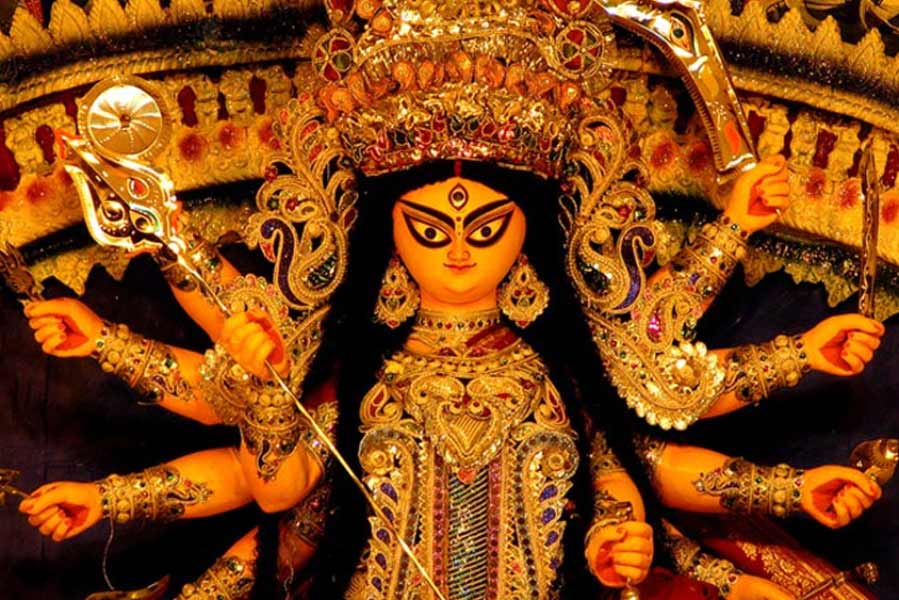What do Devi Durga’s arrival and departure during the durga pujo signify this year
