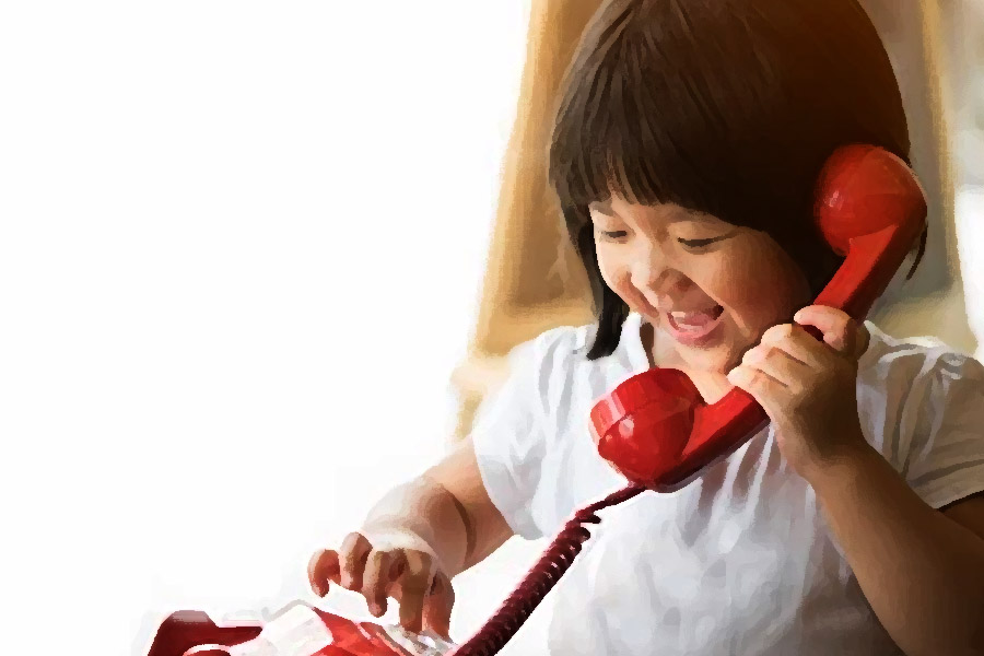 অন্য লরার কাছে কার্ড পৌঁছতেই সে কার্ডে লেখা ঠিকানায় চিঠি লেখে। এমনকি, ফোনেও যোগাযোগ করে দুই লরা। তাদের দেখা করার দিন ক্ষণও ঠিক হয়ে যায়।