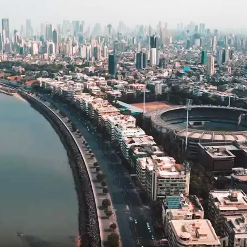 এই ঘটনা সাড়া ফেলে দিয়েছিল মুম্বইতে। খবর রটেছিল, নীরজের দেহ নাকি অন্তত ৩০০ টুকরো করা হয়। কিন্তু এর কোনও প্রমাণ মেলেনি। 