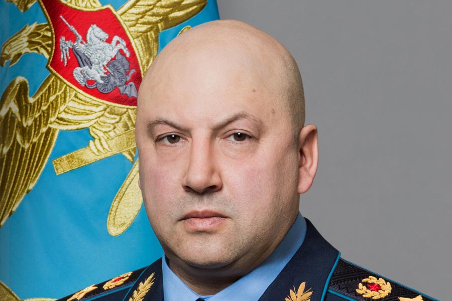 সের্গেই সম্পর্কে জনশ্রুতি, তিনি দেশের জন্য যেমন নিজের প্রাণ দিতে এক পায়ে রাজি, তেমনই দেশের খাতিরে অন্য কারও প্রাণ নিতেও দু’বার ভাবেন না। দেশের প্রশ্নে, সের্গেই এতটাই নিষ্ঠুর হতে পারেন যে, তাঁকে ওই নামেই ডেকে ফেলেন সহকর্মীরা।