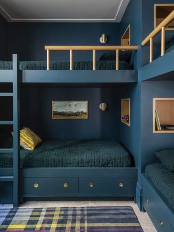 তাই আপনার সুখী গৃহকোণকে নতুন করে সাজিয়ে তুলুন, যাতে কোনও অসুবিধা না হয়। দেখে নিন কিছু টিপস যা আপনাকে সাহায্য করতে পারে এই সময়ে।