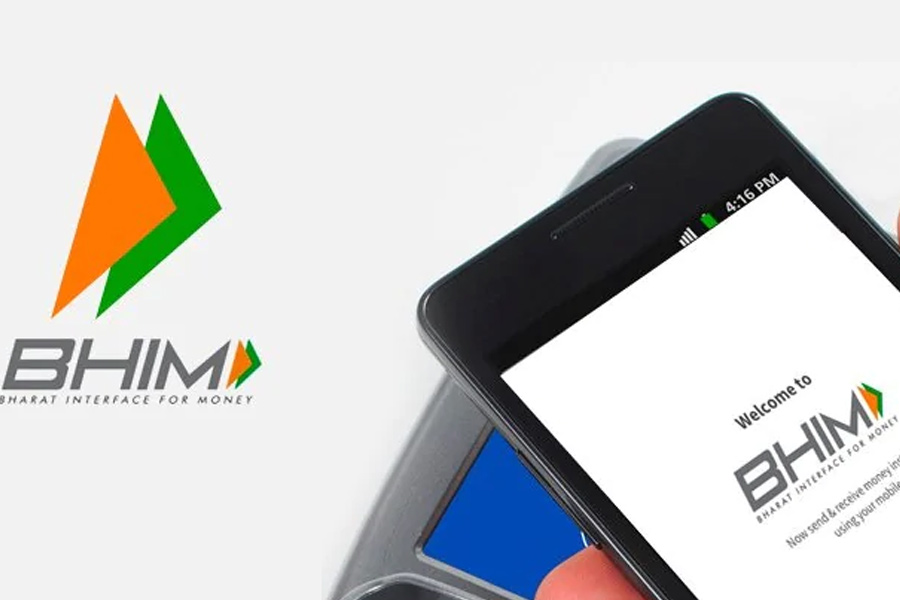 ডিজিটাল মাধ্যমে টাকার লেনদেন বাড়তে থাকলে ভারতের তরফে ভিম (ভারত ইন্টারফেস ফর মানি) অ্যাপ চালু করা হয়। ভারতে ব্যবহৃত এই অ্যাপগুলি এনপিসিআই (ন্যাশনাল পেমেন্টস কর্পোরেশন অফ ইন্ডিয়া) দ্বারা নিয়ন্ত্রিত হয়।