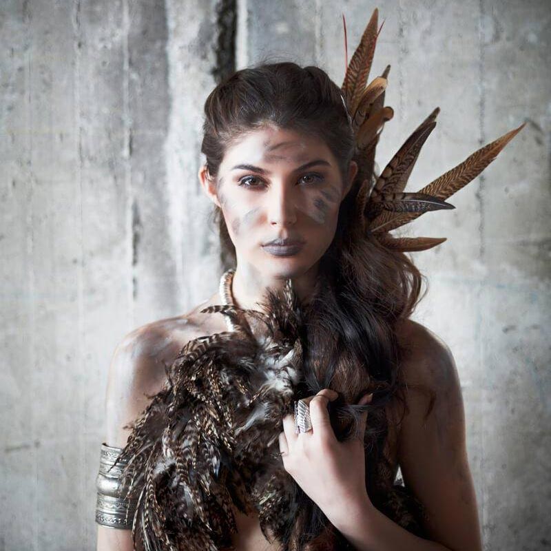 শাহরুখ খান, সলমন খান এবং অজয় দেবগনের মতো বলিউডের নামকরা অভিনেতাদের সঙ্গে ছোট পর্দার বহু বিজ্ঞাপনে কাজ করেছেন তিনি।