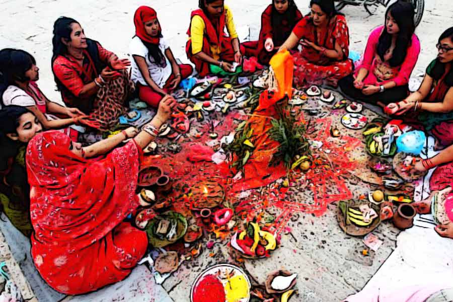 ২০১২ থেকে ২০২০ সালের মে মাস পর্যন্ত ১৪ জন ভক্ত তাঁর শিকার হয়েছিলেন বলে তদন্ত সূত্রে খবর।