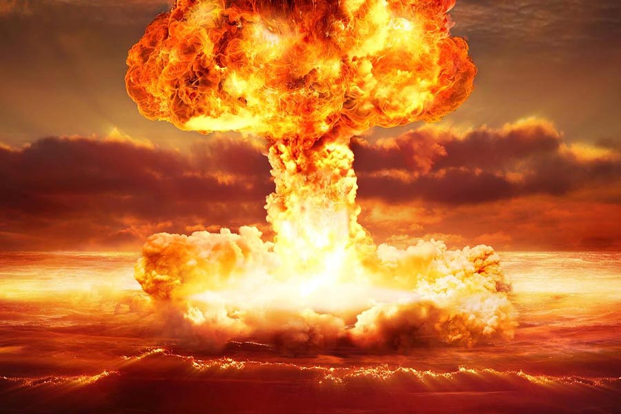 পরমাণু বোমার হামলাও টলাতে পারবে না, এমন এক বাড়ি বানানোর পরিকল্পনা করেছেন রুশ প্রযুক্তিবিদরা। সেই বাড়ির নাম দেওয়া হয়েছে ‘সাইবারহাউজ়’।