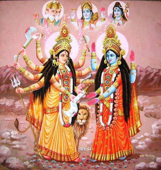 দেবী সন্তুষ্ট হয়ে আবির্ভূত হন। তাঁর শরীরের কোষ থেকে সৃষ্টি হয় অন্য এক দেবীর, দেবী কৌশিকী। মহামায়ার দেহ থেকে নিঃসৃত দেবী কৌশিকী কৃষ্ণ বর্ণ ধারণ করেন, যা দেবী কালীর আদিরূপ। 