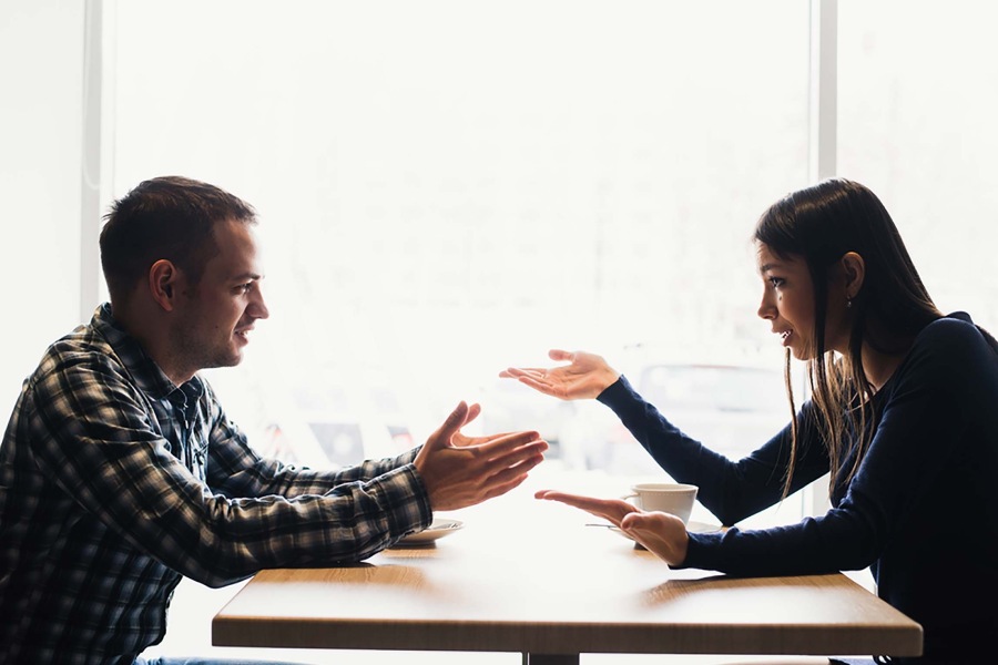 সম্পর্কে থাকলে ইগোকে কিছুটা বিসর্জন দিতে হয়।