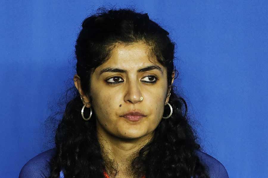 টি-টোয়েন্টি বিশ্বকাপের আসর বসতে চলেছে অস্ট্রেলিয়ায়। ২২ অক্টোবর থেকে শুরু। ২৩ তারিখই ধুন্ধুমার লড়াই। ভারত-পাকিস্তান ম্যাচ। 