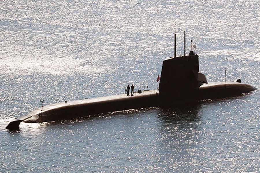 পাশাপাশি আইএনএস অরিহন্তের এই সফল ক্ষেপণাস্ত্র হানাদারির পরীক্ষা ভারতীয় সামরিক বাহিনীর মর্যাদাকে অনেকটা বাড়িয়ে দিল বলে মনে করে প্রতিরক্ষা বিশেষজ্ঞরা। বস্তুত, অরিহন্তের হাত ধরেই ভারতের ‘পরমাণু ত্রিশূল’ সম্পূর্ণ হওয়ার প্রক্রিয়ার শেষ হল।