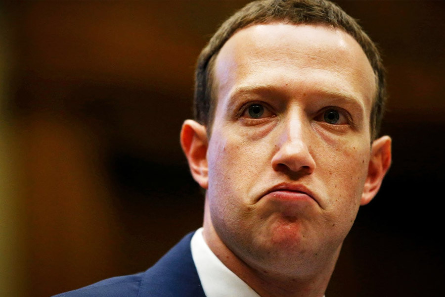  ২০২২ সালের প্রথম ছ’মাসে ৫০০ কোটি ডলার লোকসান করে ফেসবুক। বিশেষজ্ঞদের একাংশের অনুমান, ২০২৩ সালে লোকসানের পরিমাণ আরও বাড়তে পারে।