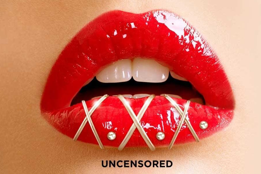 ২০১৮ সালে মুক্তিপ্রাপ্ত ‘ট্রিপল এক্স’-এর প্রথম পর্বে ছিল মোট ৬টি এপিসোড। ২০২০ সালে দ্বিতীয় পর্বে এপিসোডের সংখ্যা ছিল ৫। এই ওয়েব সিরিজ়টি পরিচালনা করেছেন কেন্ ঘোষ এবং প্রভাত প্রভাকর।