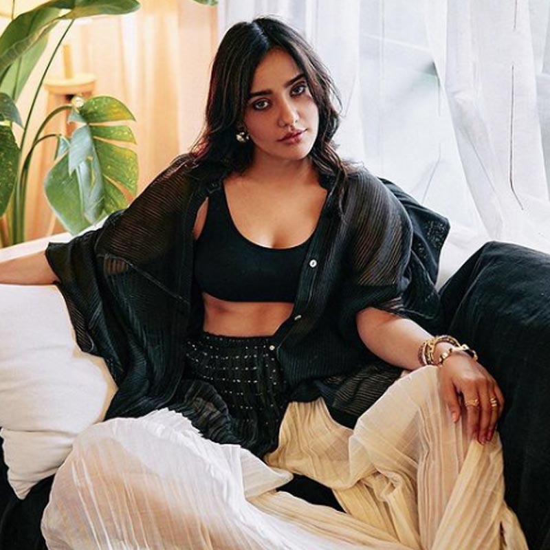 ভাগলপুরের মাউন্ট কারমেল স্কুল থেকে পড়াশোনা শেষ করার পর নয়া দিল্লির ন্যাশনাল ইনস্টিটিউট অফ ফ্যাশন টেকনোলজি (নিফ্ট) থেকে ফ্যাশন ডিজাইন নিয়ে পড়াশোনা করেন নেহা।