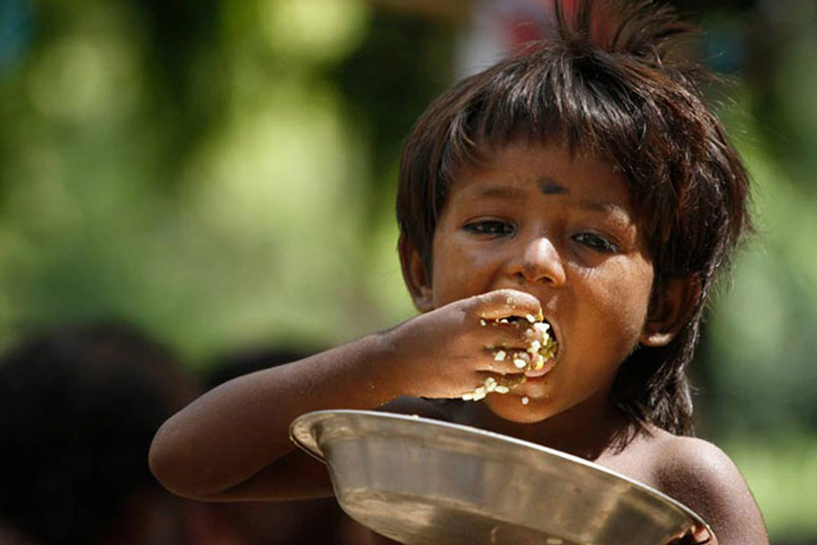 এ বছর ভারত ১০৭তম স্থানে রয়েছে। প্রতিবেশী নেপাল রয়েছে ৮১ নম্বর স্থানে, পাকিস্তান ৯৯তম এবং বাংলাদেশ রয়েছে ৮৪ নম্বর স্থানে। উপমহাদেশে সবচেয়ে ভাল অবস্থা শ্রীলঙ্কার। তারা রয়েছে ৬৪ নম্বর স্থানে।