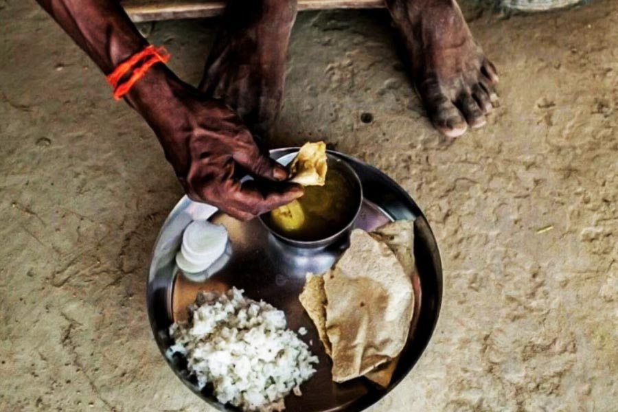 ভারত সরকারের দাবি ছিল, অপুষ্টি মাপার উপায় হল ওজন এবং উচ্চতা মাপা। কিন্তু এফএও পদ্ধতিতে টেলিফোনে জিজ্ঞেস করেই কাজ সারা হয়। যা সঠিক মাত্রার হদিস দিতে পারে না। তাই কেবলমাত্র পাটিগণিতের হিসাব কষে ভারতের মতো বিপুল বৈচিত্রপূর্ণ দেশে ক্ষুধার পরিমাপ করা সম্ভব নয়। 