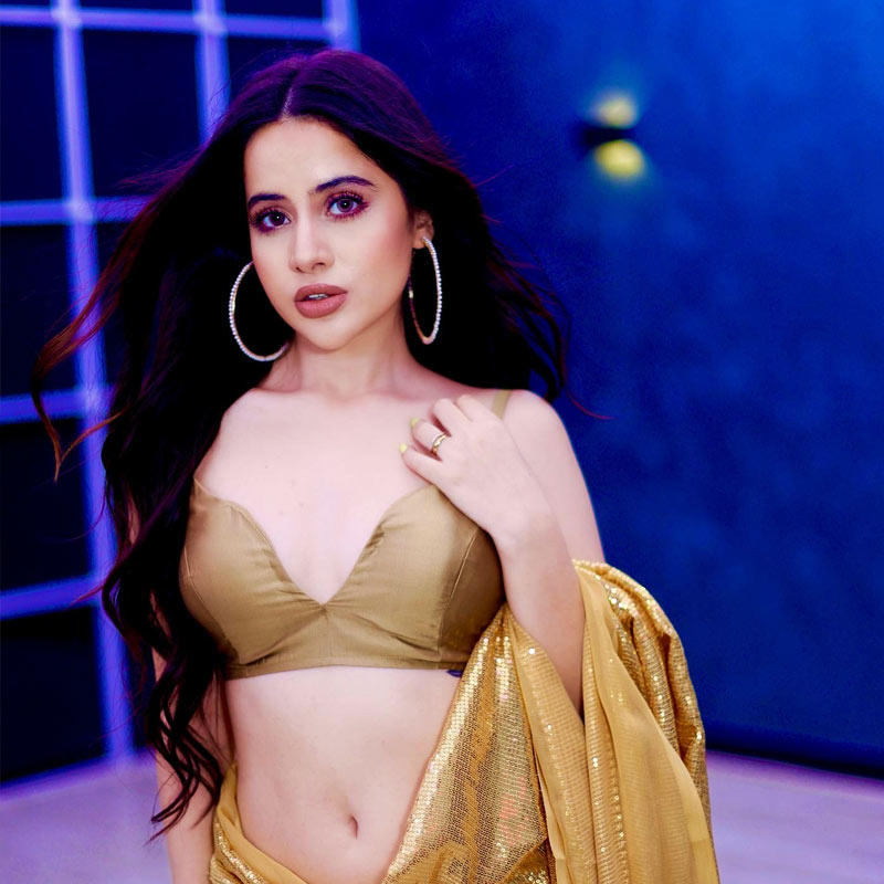 তাঁর ছবি বিকৃত করে তা ছড়িয়ে দেওয়ার হুমকি দেওয়া হয়েছে বলে এক যুবকের বিরুদ্ধে অভিযোগ করেন উরফি। এমনকি, তিনি অভিযোগ করেন, ওই যুবকের সঙ্গে ভিডিয়ো সেক্স করতে বলা হয়েছিল তাঁকে। আর না করলে নাকি তাঁর নগ্ন ছবি বলিউডে ছড়িয়ে দেওয়া হবে। 