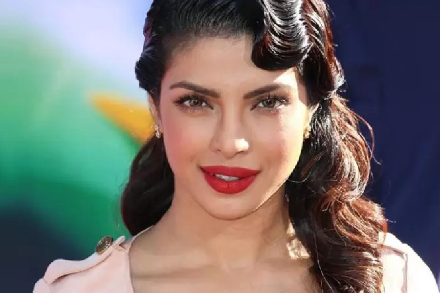 সাহসী প্রিয়াঙ্কা। 