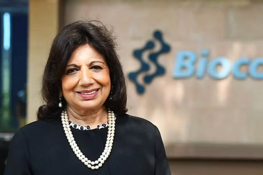 বিশ্বের প্রথম ১০০ জন প্রভাবশালী ব্যক্তির মধ্যে নাম রয়েছে ‘বায়োকন’ বায়ো-ফার্মাসিউটিক্যাল সংস্থার ম্যানেজিং ডিরেক্টর কিরণ মজুমদার শ-এর। ১৯৭৮ সালে তিনি এই সংস্থার প্রতিষ্ঠা করেন।