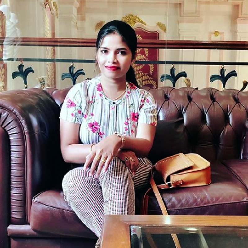 কালাহান্ডির এক প্রত্যন্ত গ্রামে জন্ম অর্চনার। পরে ভুবনেশ্বরে আইন নিয়ে পড়াশোনা করতে চলে আসেন। এখান থেকেই তাঁর জীবন ভিন্ন খাতে বইতে শুরু করে।