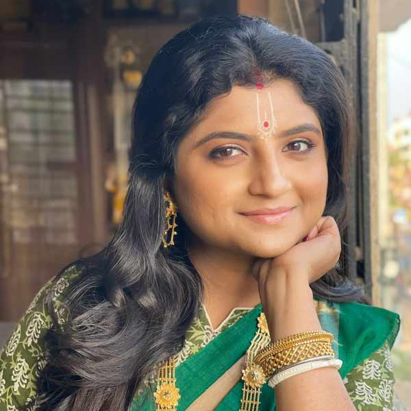 কীর্তনশিল্পী অদিতি মুন্সীর সঙ্গে দেবরাজের বিয়ে হয় ২০১৮ সালে। তত দিনে সঙ্গীতের জগতে অদিতি নিজেকে প্রতিষ্ঠিত করে ফেলেছেন। তাঁর গলায় কীর্তন শ্রোতাদের মুগ্ধ করেছে বার বার।