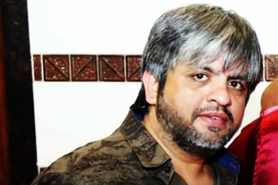 সেলিমকে পুলিশ এক বার গ্রেফতার করার পর তিনি দাবি করেন, শাকিলের স্ত্রীর বোনকে বিয়ে করার জন্যই পুলিশ তাঁকে হেনস্থা করছে।