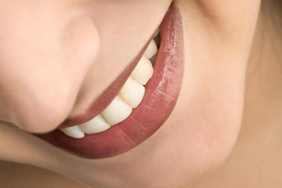  রাতে খাবার খাওয়ার ৩০ মিনিটের মধ্যে অবশ্যই দাঁত মজুন।