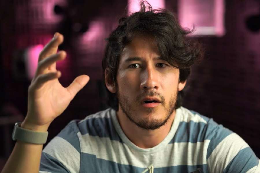 সম্প্রতি এক সাক্ষাৎকারে এই অশান্তির কথা জানিয়েছেন তিনি। কেন এমন হয়, তার জবাবও দেওয়ার চেষ্টা করেছেন।