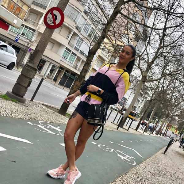 নুবিয়ার ইনস্টাগ্রামে ফলোয়ারের সংখ্যা ছিল ৬০ হাজারেরও বেশি।