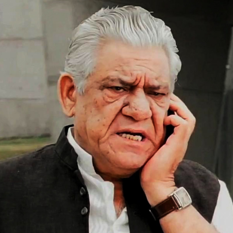 হঠাৎ নন্দিতা কেন তাঁর জীবনের উপর বই লিখলেন এই নিয়ে প্রশ্ন করলে অভিনেতা জানান, বইটি আসলে অন্য এক জন লিখবেন বলে সিদ্ধান্ত হয়েছিল। কিন্তু নন্দিতা নিজে থেকেই এই বিষয়ে আগ্রহ দেখান। তাই অভিনেতাও নাকি তাঁকে আর বাধা দেননি।