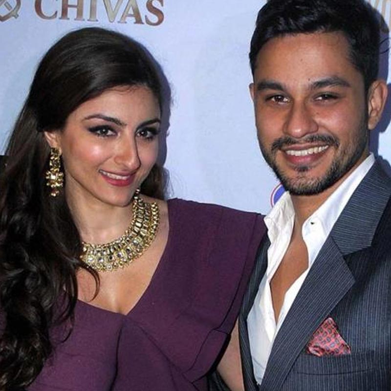 সোহা আলি খান এবং কুণাল খেমুও ছিলেন দীপাবলির এই অনুষ্ঠানে।