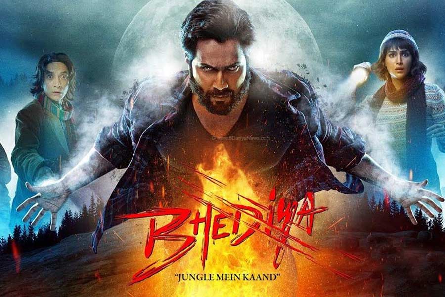 সম্প্রতি ‘ভেড়িয়া’ ছবির ট্রেলার মুক্তি পেয়েছে। খুব শীঘ্রই প্রেক্ষাগৃহে মুক্তি পাবে অমর কৌশিক পরিচালিত হরর কমেডি ঘরানার এই ছবিটি। এই ছবির সঙ্গে যুক্ত সকলেই নিমন্ত্রিত ছিলেন দীপাবলির অনুষ্ঠানে।