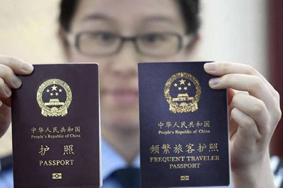 ‘ফরেনার্স রিজিওনাল রেজিস্ট্রেশন অফিসার’ (এফআরআরও) সূত্রে দাবি করা হয়েছে, চিনা পাসপোর্ট নিয়ে ২০১৯ সালে ভারতে এসেছিলেন কাই রুয়ো। 