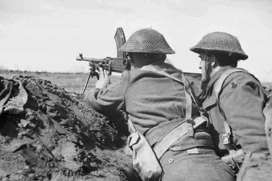 ২১ নভেম্বর পর্যন্ত চলা যুদ্ধে অরুণাচলের বমডিলা থেকে লাদাখের আকসাই চিন পর্যন্ত বিস্তীর্ণ এলাকার দখল নিয়েছিল চিন। পরে পূর্ব সীমান্তের অধিকাংশ এলাকা থেকে তারা পিছিয়ে গেলেও আকসাই চিন-সহ লাদাখের বিস্তীর্ণ এলাকা এখনও তাদেরই দখলে। 