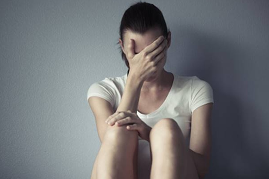 নিরাপত্তাহীনতা থেকে তৈরি হতে পারে মানসিক চাপ।