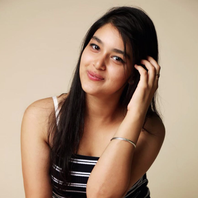 ইতিমধ্যেই ইনস্টাগ্রামে সেই ছবি ২ লক্ষ ২৩ হাজার জনেরও বেশি মানুষ পছন্দ করেছেন।