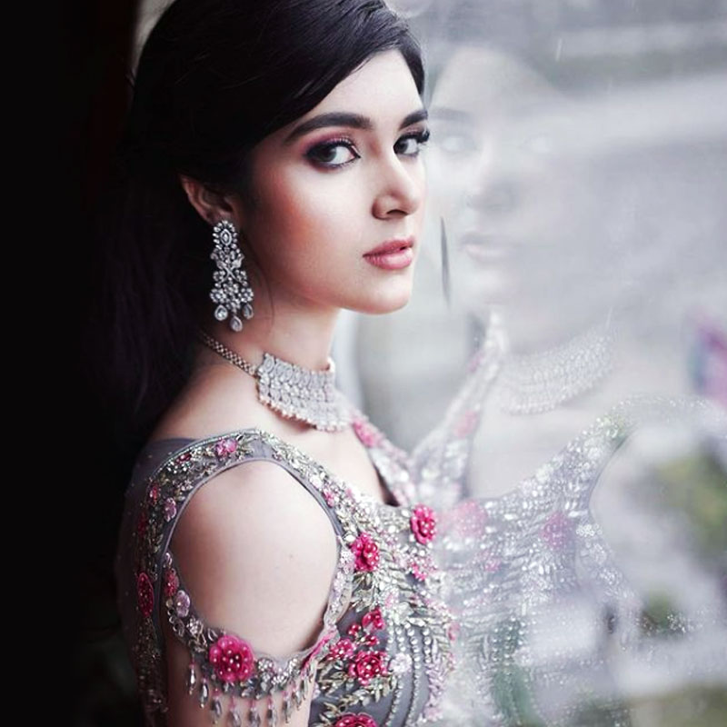 বর্তমানে ইনস্টাগ্রামে তাঁর অনুরাগী সংখ্যা বেড়ে প্রায় ৬৯ হাজারে দাঁড়িয়েছে।