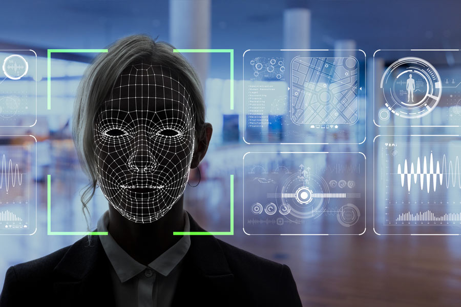 ব্রিটিশ সংবাদমাধ্যমের দাবি, ‘ডিপফেক’ প্রযুক্তিকে কাজে লাগিয়ে বিপুল মুনাফা কামাচ্ছে বহু পর্নোগ্রাফিক ওয়েবসাইট। এমনই একটি ওয়েবসাইটে নাকি প্রতি মাসে ঢুকছেন ১.৩ কোটিরও বেশি লোকজন।