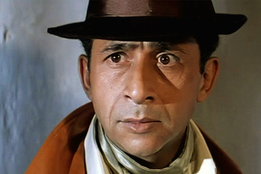 মার্কোর (ভূতটির নাম) চরিত্রে অভিনয় করতে দেখা গিয়েছিল নাসিরুদ্দিন শাহকে। এই ছবি সম্পূর্ণ ভাবে হরর ঘরানার ছবি নয়। এর সঙ্গে ফ্যান্টাসি এবং কমেডি ঘরানারও মিশ্রণ লক্ষ করা গিয়েছে।