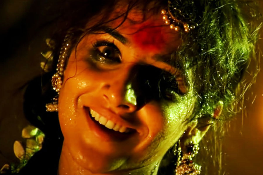 কমেডি-হরর ঘরানার অপূর্ব মেলবন্ধন ধরা পড়েছিল এই ছবিতে। ছবির অন্তিম পর্বে মঞ্জুলিকার ভূমিকায় বিদ্যা বালনের অভিনয় দেখলে ভয়ে চমকে যেতে হয়।