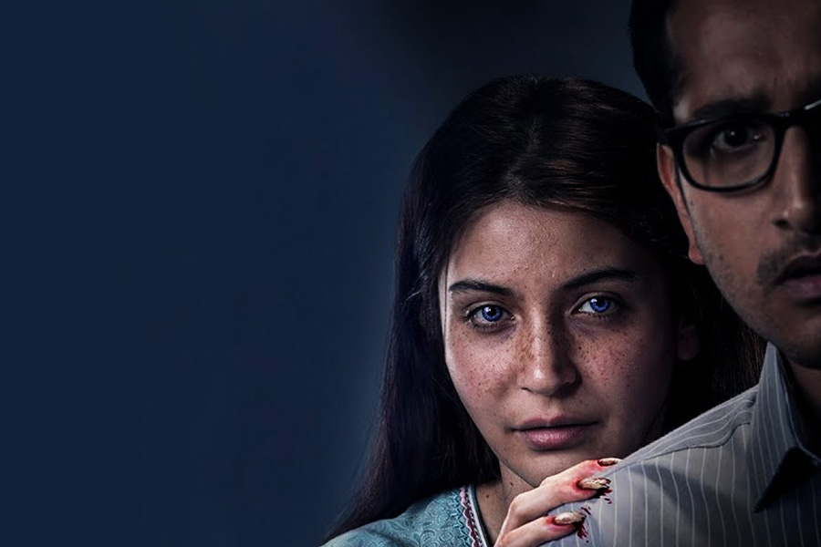 রুকসানা— ২০১৮ সালে মুক্তি পায় প্রসিত রায় পরিচালিত ‘পরী’ ছবিটি। এই হিন্দি ছবিতে টলিউড তারকা পরমব্রত চট্টোপাধ্যায় এবং ঋতাভরী চক্রবর্তী অভিনয় করেছিলেন। 