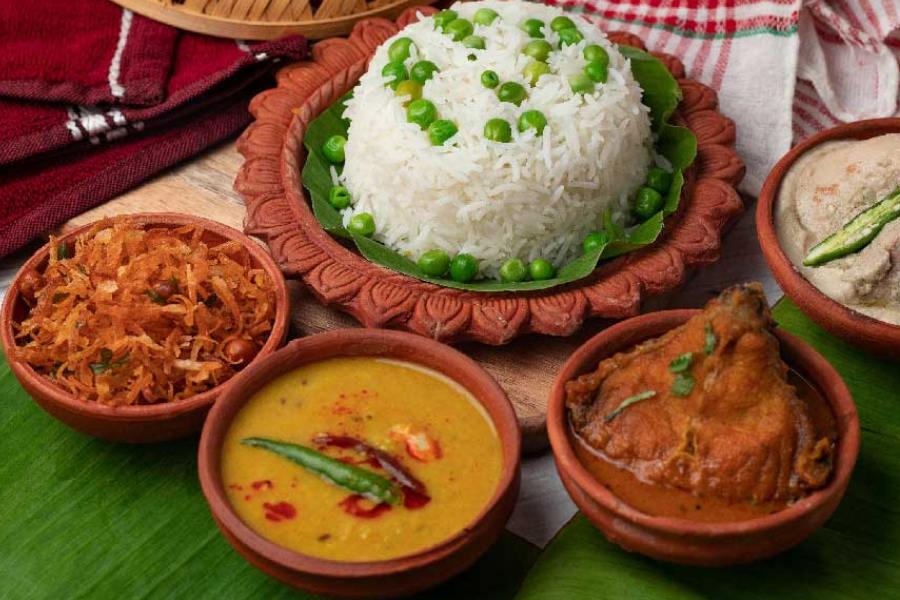 বাঙালি থালি।