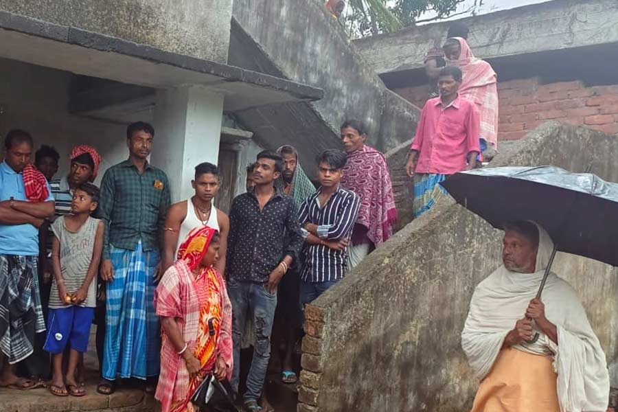  বাংলাদেশের সংবাদ সংস্থা ‘প্রথম আলো’ সূত্রে জানা গিয়েছে, সে দেশের ১৩টি জেলায় সবচেয়ে বেশি আঘাত হানতে পারে সিত্রাং। 