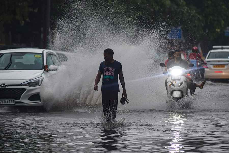 Rain forecast with thunderstorm on Friday in Kolkata and North Bengal