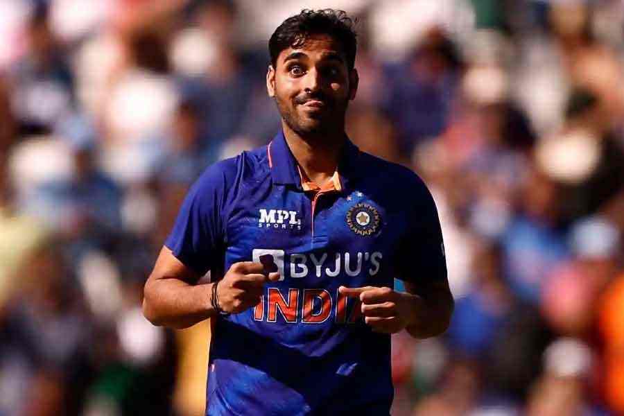 ভুবনেশ্বর কুমার: পাকিস্তানের বিরুদ্ধে নতুন বলে ভাল করেছেন। সেই কাজটাই আবার করতে চাইবেন ভারতীয় পেসার।