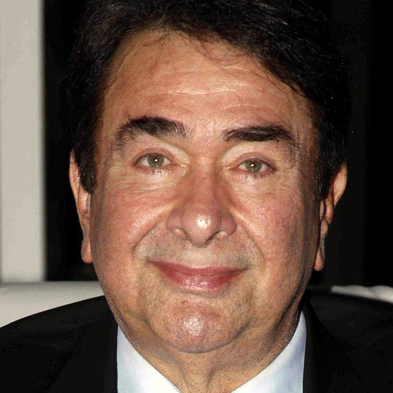 সংবাদ সংস্থা সূত্রের খবর, স্কুলের পড়াশোনা শেষ করলেও উচ্চশিক্ষা লাভের জন্য কোনও কলেজে ভর্তি হননি রণধীর।