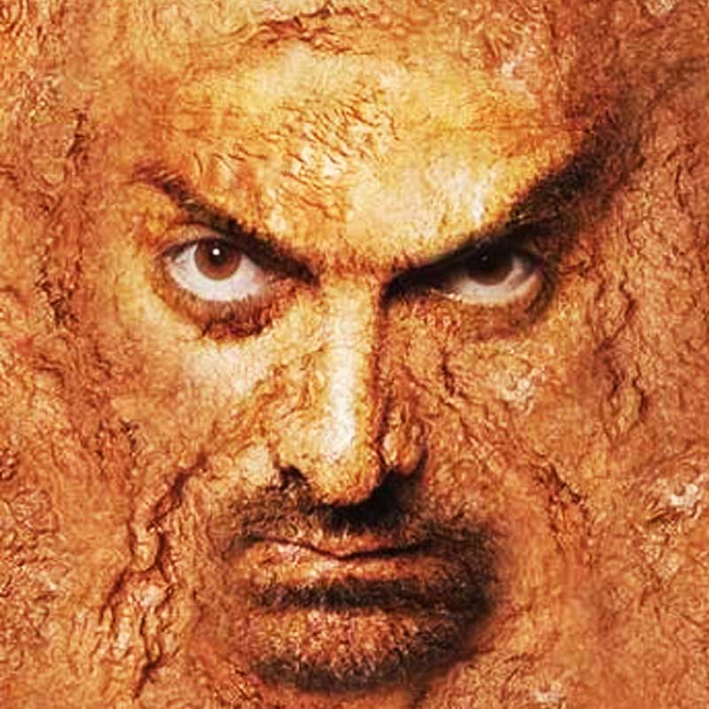 ১০০ কোটি টাকার ক্লাবে যে ছবিগুলি রয়েছে, সেই তালিকায় ‘দঙ্গল’, ‘পিকে’, ‘সঞ্জু’র মতো বলিউডের বহু ছবি রয়েছে। ভারতের বক্স অফিসের পাশাপাশি বিশ্বদরবারেও সেই ছবিগুলি বহুল প্রশংসা পায়।